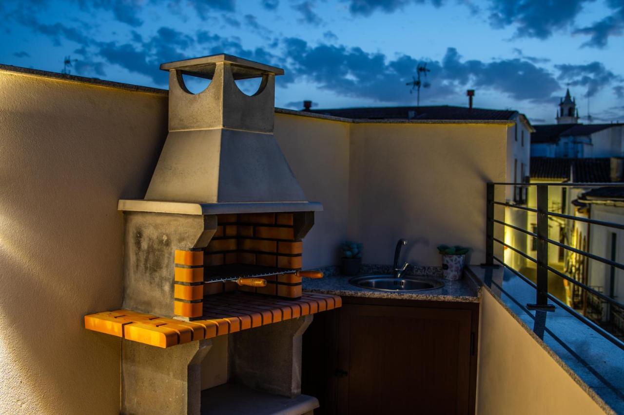 Fuentes de León Apartamentos Turisticos El Altozano מראה חיצוני תמונה